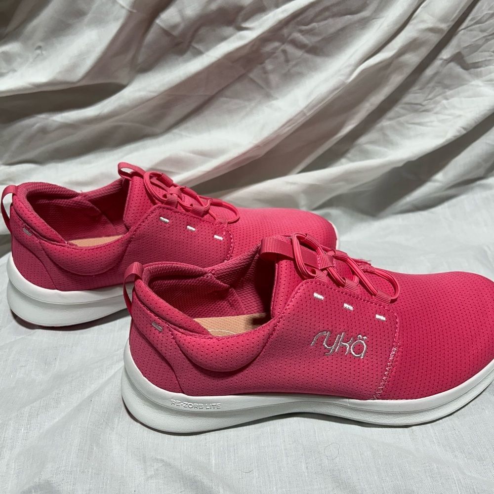 Ryka Renew Washable Slip on Bungee Recovery Sneakers - Picture 3 of 6